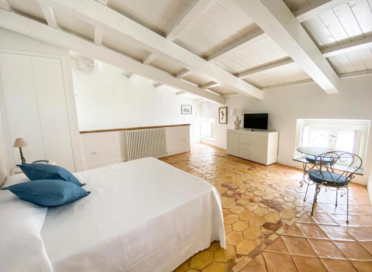 Residenza Ucci Ali Crotone Exterior foto